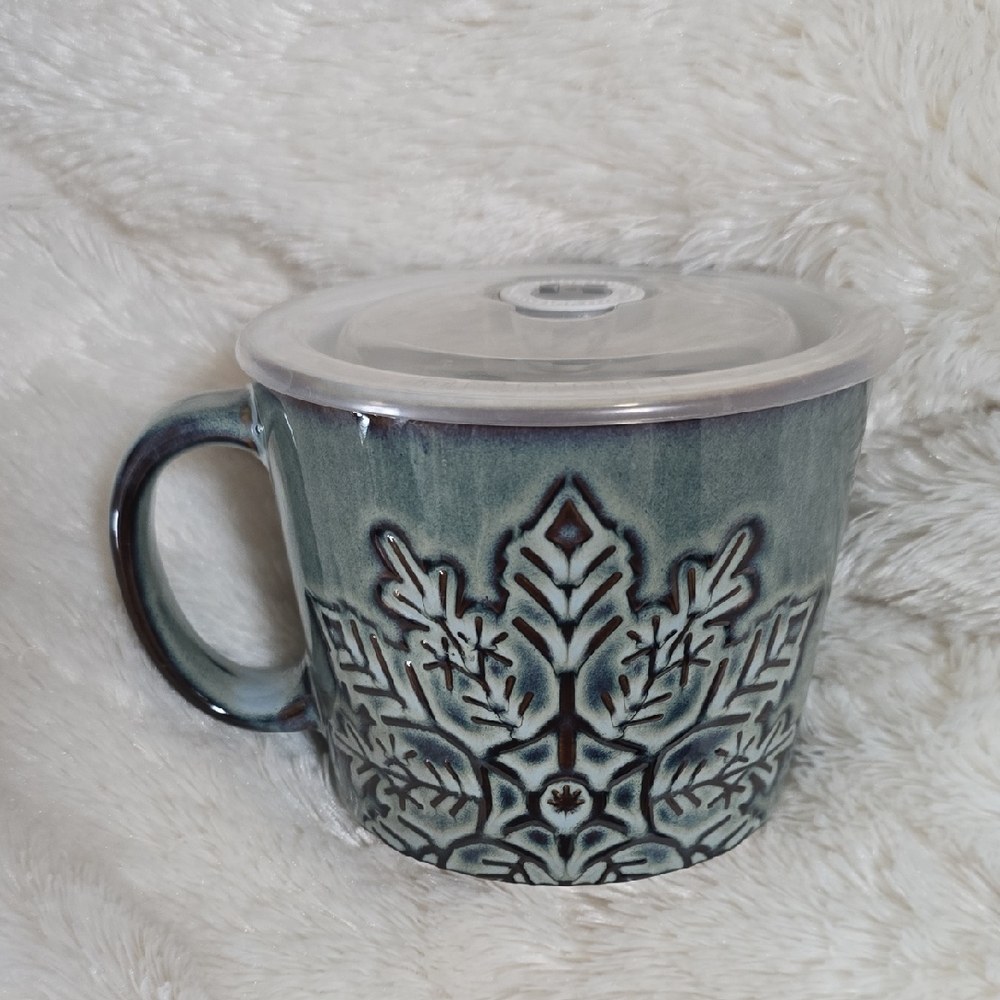 Ceramic Mug with Lid in Blue and Gray